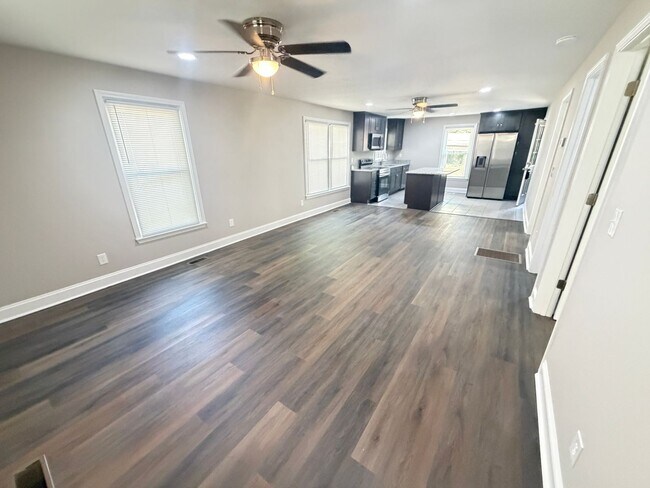 Building Photo - Fully Renovated 2-Bed Charmer on a Spacious Corner Lot – Near Downtown!