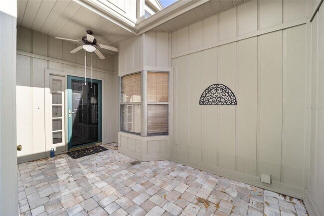 Building Photo - 1906 SE Clatter Bridge Rd