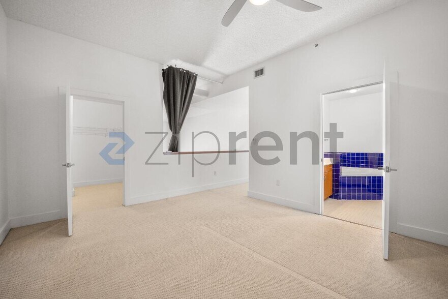 Building Photo - 1501 Doyle Carlton Dr