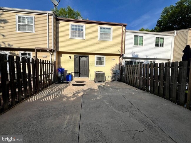 Building Photo - 7766 Epsilon Dr