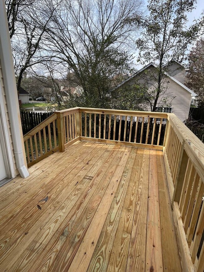 Building Photo - Beautiful 3-Bedroom Home in Prime Goodlettsville Location!