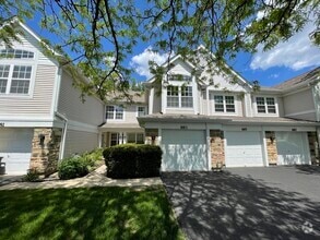 Building Photo - 883 Brompton Ct