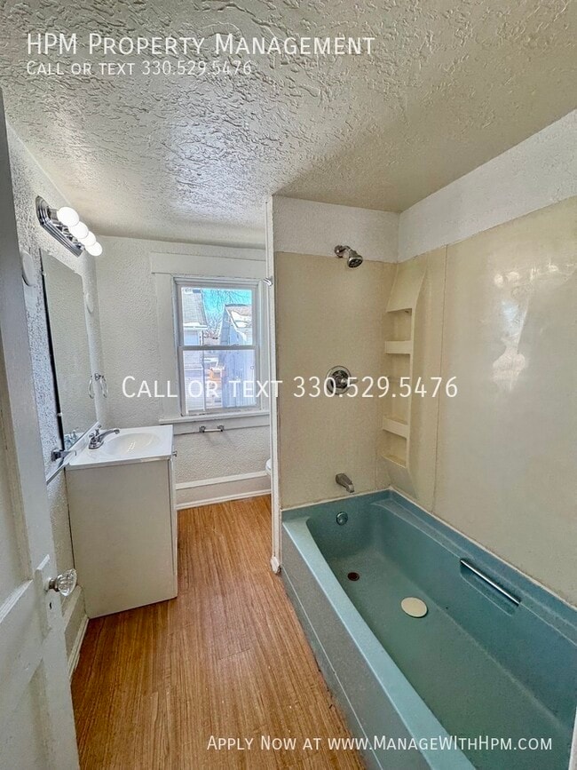 Building Photo - 2709 Abbott Pl NW