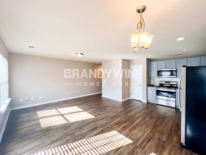 Building Photo - 125 Chandler Trce