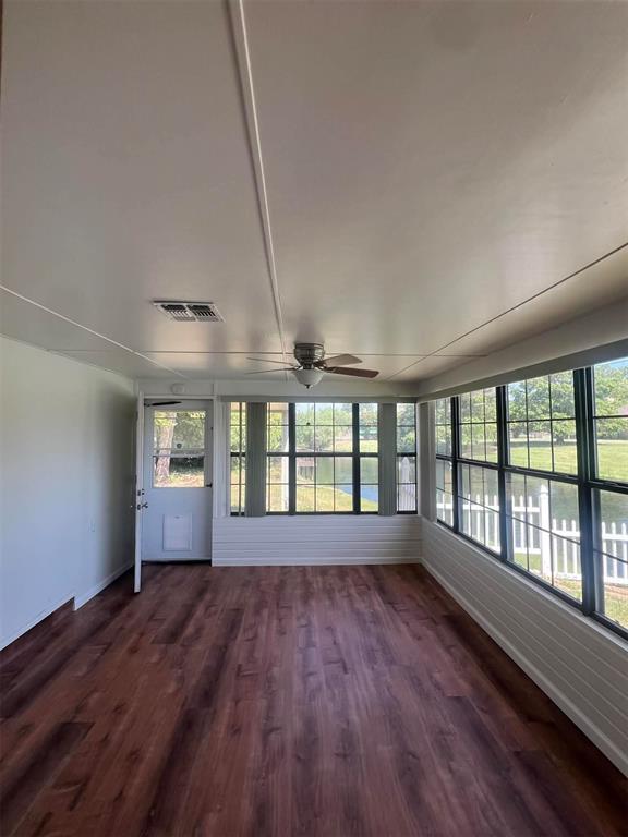 Building Photo - 7317 Louisburg Dr