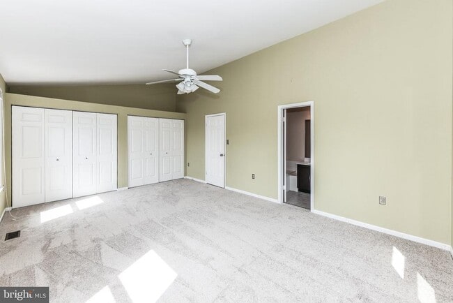 Building Photo - 3801 Grand Jct Ct