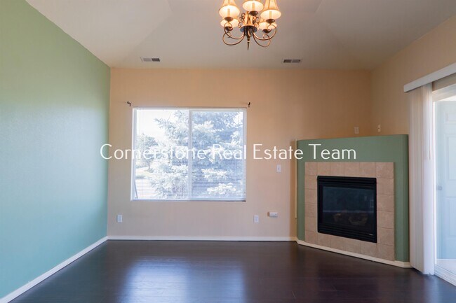 Building Photo - 2094 Legacy Ridge View