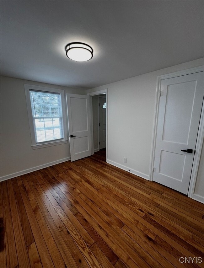 Building Photo - 435 French Rd