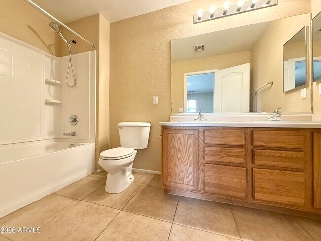 Building Photo - 1330 S Aaron