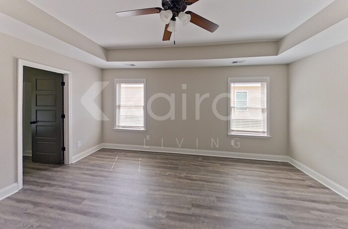 Building Photo - 120 Allentown Ln