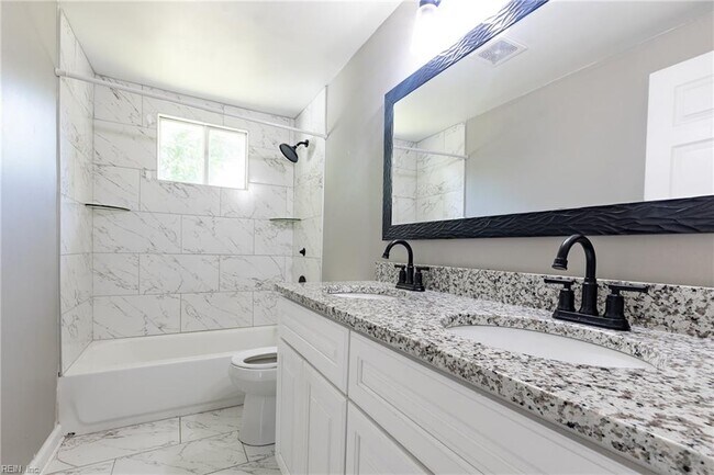 Building Photo - 1507 Hastings Dr