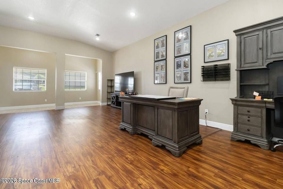 Building Photo - 1280 US-1