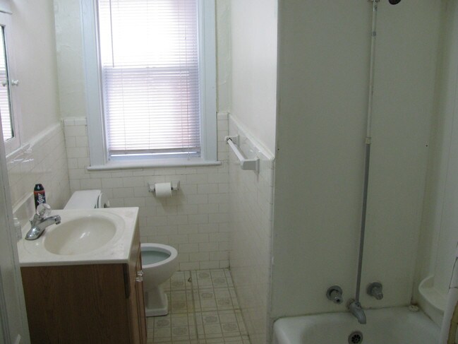  - 749 Heman Ave