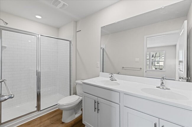Building Photo - 27 Whaler Dr