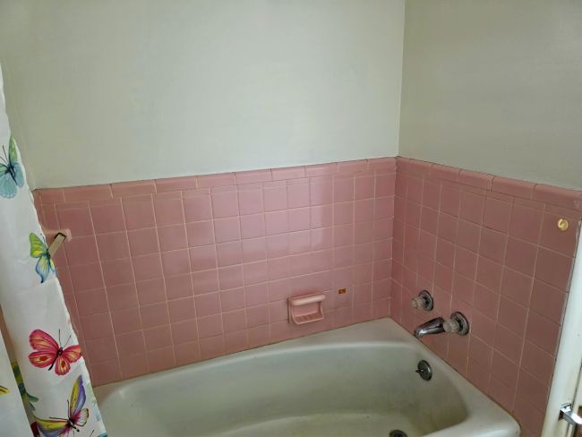 Building Photo - 2322 Kaynell Dr