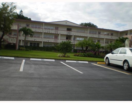 Building Photo - 158 Preston Way