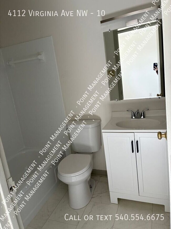 Building Photo - 4112 Virginia Ave NW