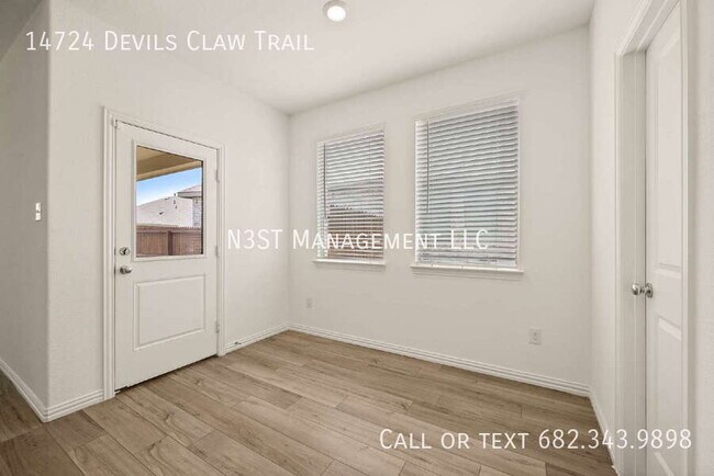 Building Photo - 14724 Devils Claw Trl