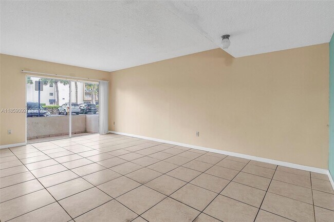 Building Photo - 7747 SW 86th St