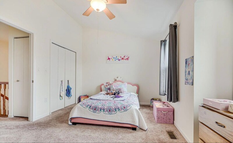 Building Photo - 15304 Gunsmith Terrace