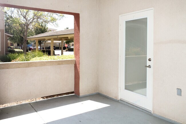 Building Photo - Condo in South Temecula