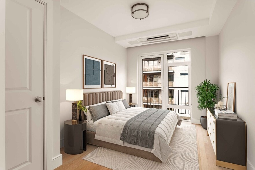 Building Photo - 242 Elizabeth St