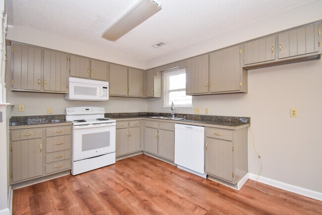 Building Photo - 111 Wilder St