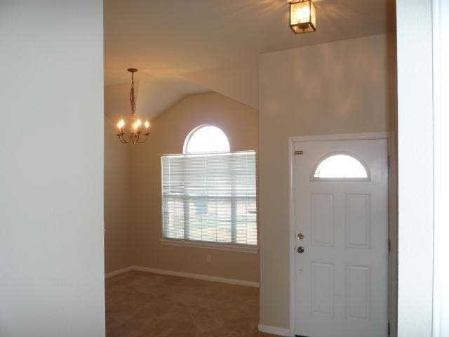 Building Photo - 102 Aguilar Dr