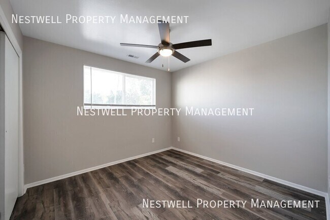 Building Photo - 116 W Angelo Ave