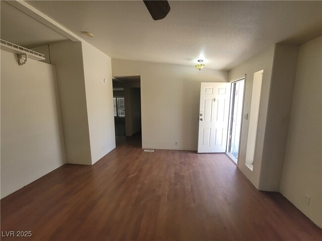 Building Photo - 3021 Borax Ave