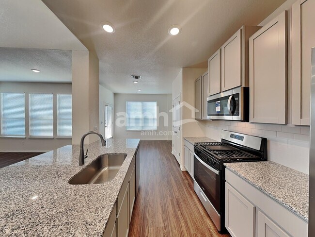 Building Photo - 2723 Spencebrook