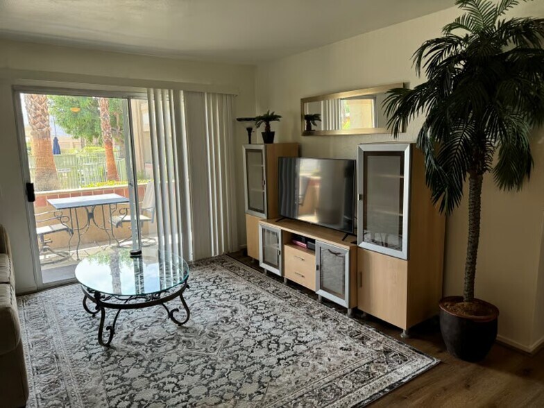 Building Photo - 74800 Sheryl Ave