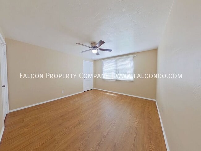 Building Photo - 2431 Paseo Rd