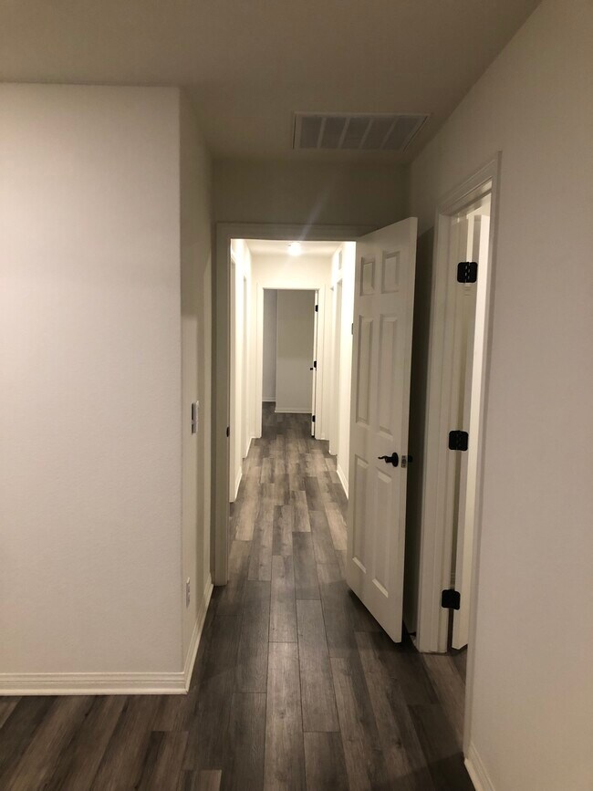 Building Photo - 26756 Calle Celia