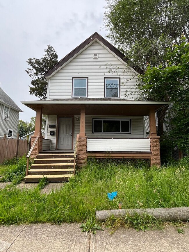 Building Photo - 4221 Newark Ave