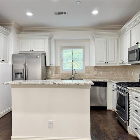 Building Photo - 4153 Hyer St