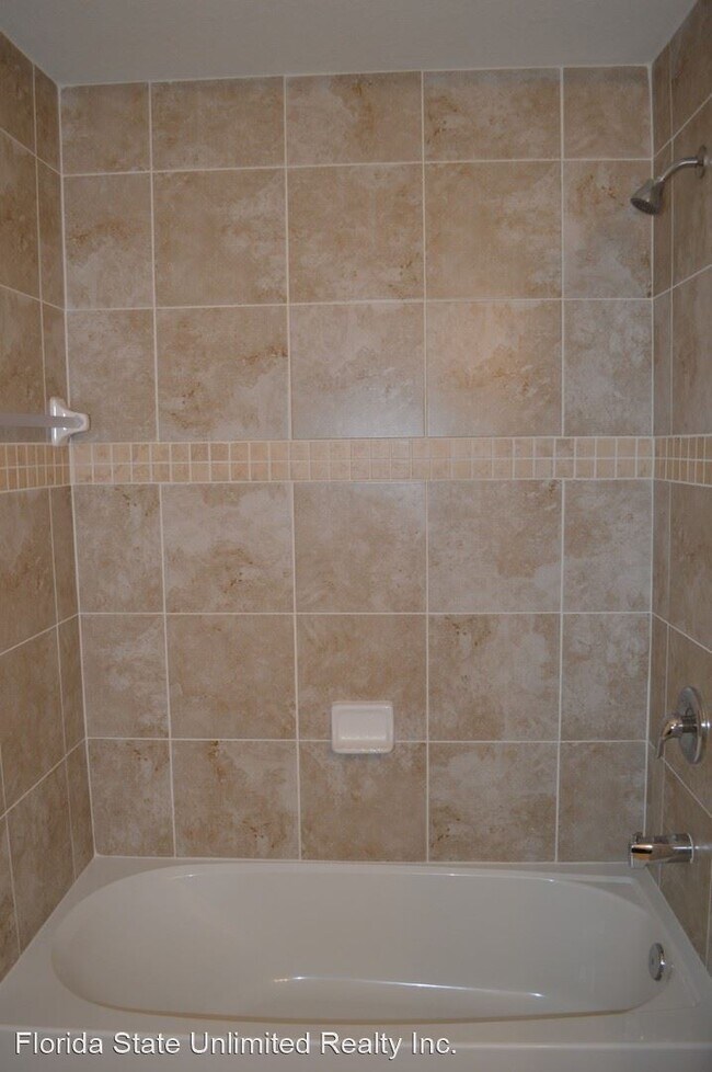Building Photo - 3 br, 2.5 bath House - 9539 Tocobaga PL