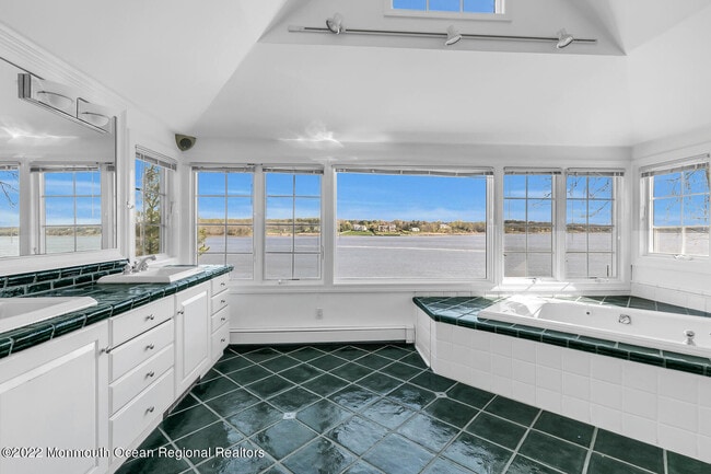 Building Photo - 181 Lewis Ln