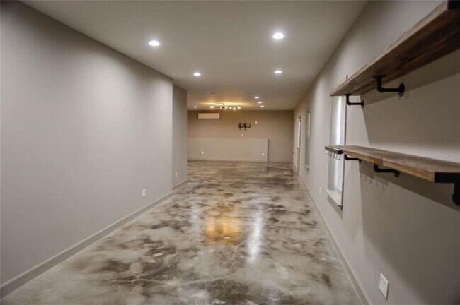 Building Photo - 4241 Towncastle Ln