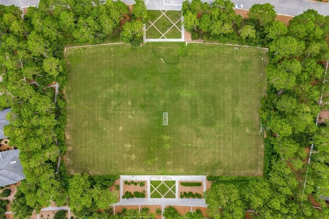 Building Photo - 76 Conifer Ct