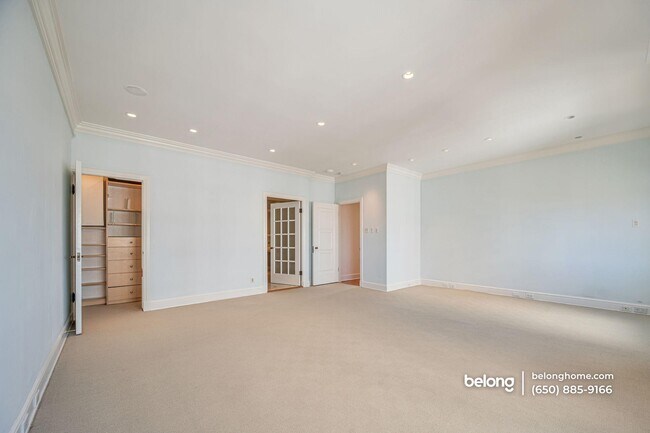 Building Photo - 1201 California St