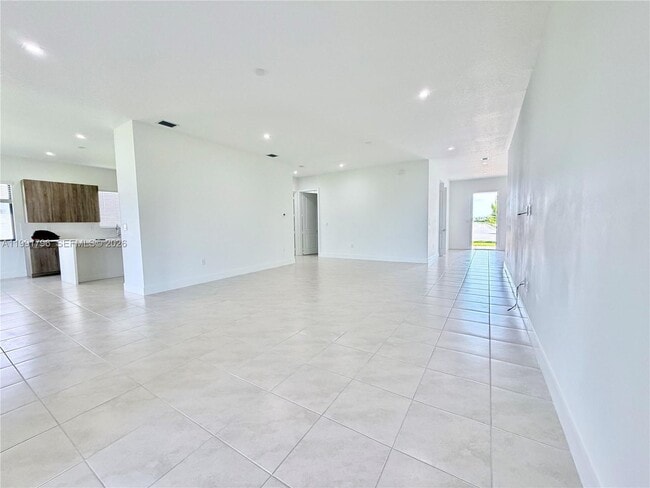 Building Photo - 5028 Gambero Wy