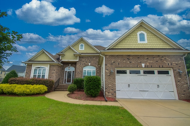 Primary Photo - 4 Bedroom 2.5 Bathroom- Small Dogs Considered