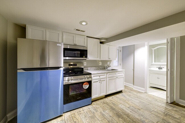Building Photo - 5518 13th St NW