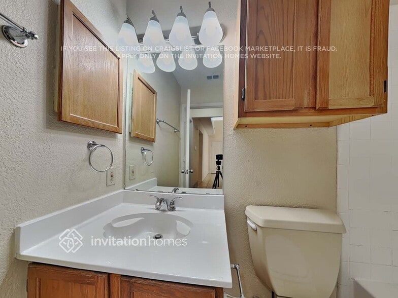 Building Photo - 5711 Polo Club Dr