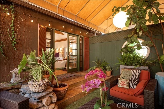 Building Photo - 195 S Parkwood Ave