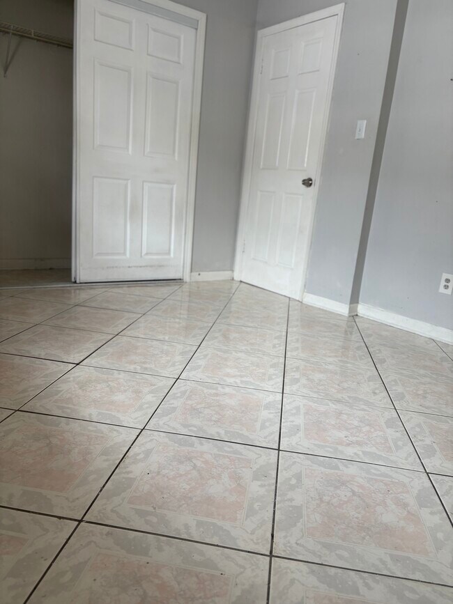 Primary Photo - 6514 Alta Monte Dr
