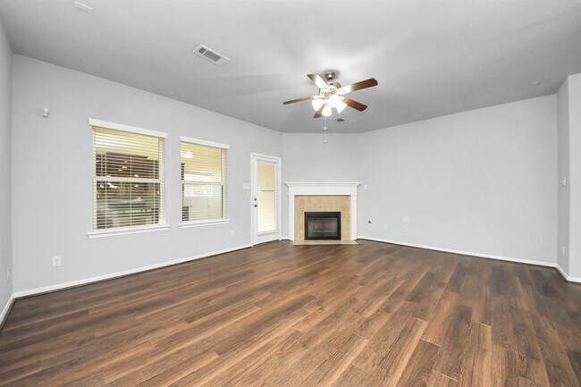 Building Photo - 6306 Bain Dr