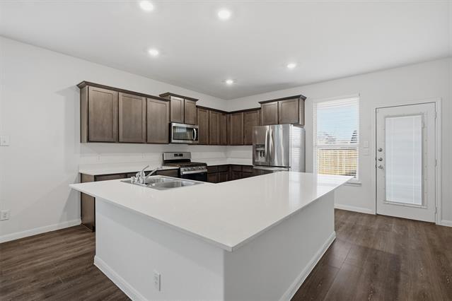 Building Photo - 3947 Oak Crk Cir