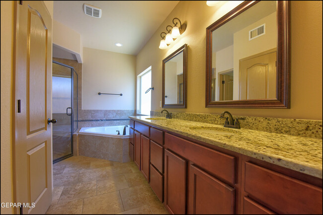 Building Photo - 7228 Longspur Drive